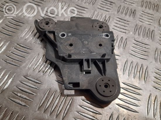 Audi A3 S3 A3 Sportback  8V ABS pump bracket 5Q0614235