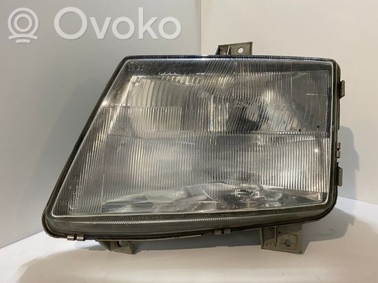 Mercedes-Benz Vito Viano W638 Headlight/headlamp A6388200061 A6388200061