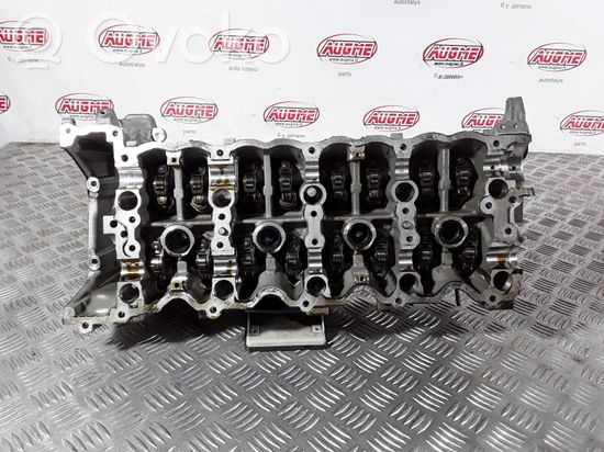 Mercedes-Benz G W461 463 Engine head 1570106100 1329103961 R2780163301