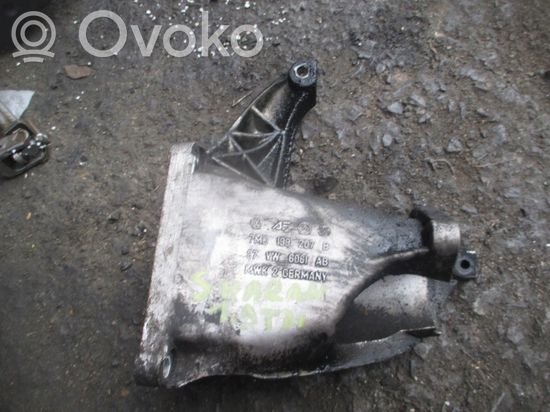 Volkswagen Sharan Engine mounting bracket 7M0199207B