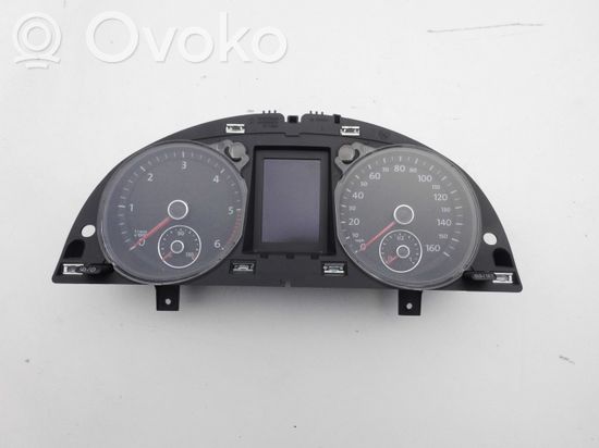 Volkswagen PASSAT B7 Speedometer (instrument cluster) 3AA920971A