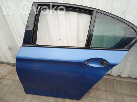 BMW M5 Rear door