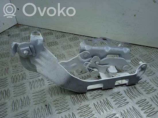 Mercedes-Benz C W205 Engine bonnet/hood hinges A2058800928