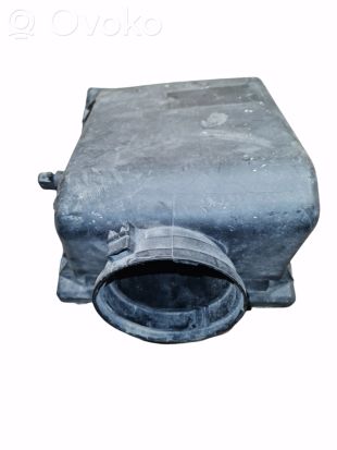 BMW 7 E38 Air filter box cover 13711742117 1742117