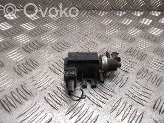 Volkswagen Transporter – Caravelle T4 Turbo solenoid valve 1H0906627