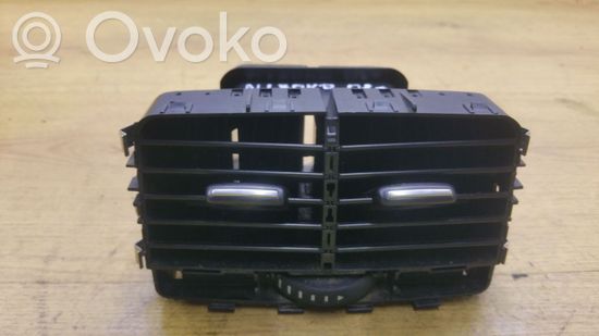 Audi A6 Allroad C6 Rear air vent grill 4F0819203