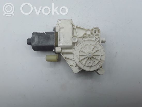 Mercedes-Benz Sprinter W901 W902 W903 W904 Front door window regulator motor A0068205442 995185102