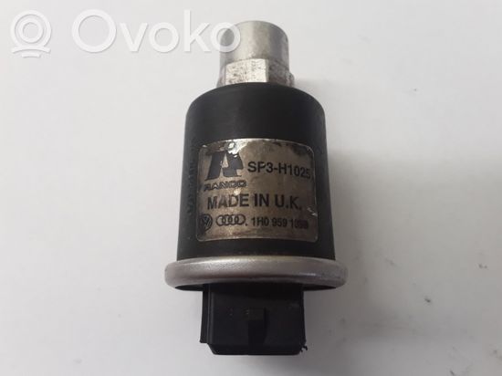 Volkswagen Transporter – Caravelle T4 Air conditioning (A/C) pressure sensor 1H0959139B SP3H1025