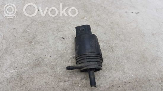 BMW 5 E39 Windscreen/windshield washer pump 67128377612 8377612