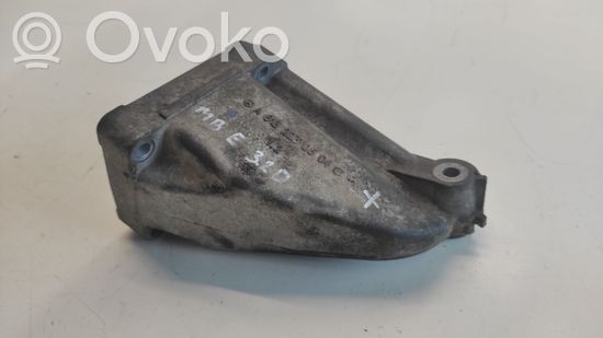 Mercedes-Benz E W211 Engine mounting bracket A6132230504