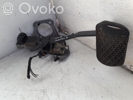 Mercedes-Benz E W210 Brake pedal