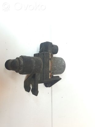 BMW 3 E36 Coolant heater control valve 1387846 64111387846 1147412052
