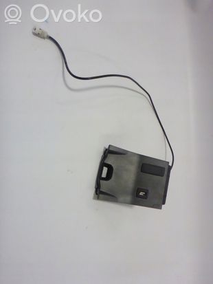 Mercedes-Benz B W246 W242 USB socket connector A2468230411