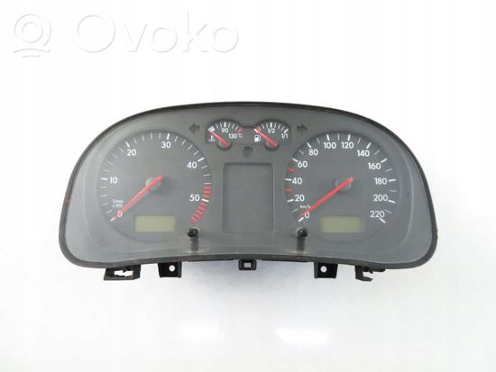 Volkswagen Bora Speedometer (instrument cluster) 1J0920805E
