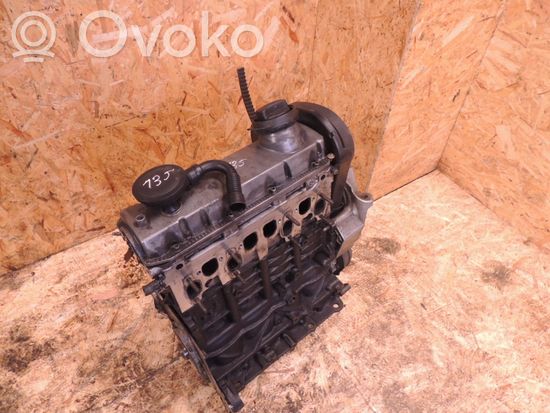 Volkswagen Bora Engine 038103373E