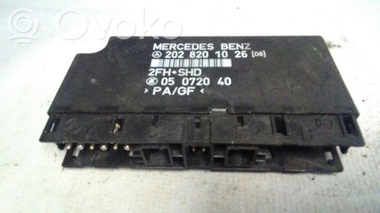 Mercedes-Benz C W202 Door central lock control unit/module 2028201026