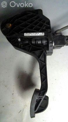 Volkswagen PASSAT B6 Accelerator pedal position sensor 3C2721059