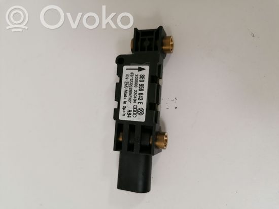 Audi A4 S4 B6 8E 8H Airbag deployment crash/impact sensor 8E0959643E