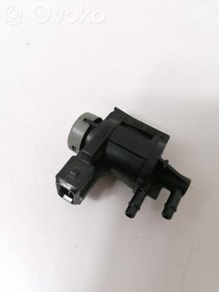 Volkswagen PASSAT B5.5 Turbo solenoid valve 1J0906283A