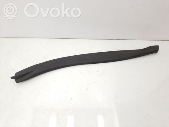 Volkswagen Jetta V Other front door trim element 1K5837382D