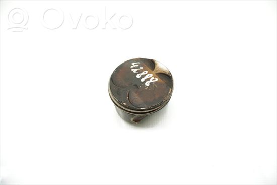 BMW 3 E92 E93 Piston