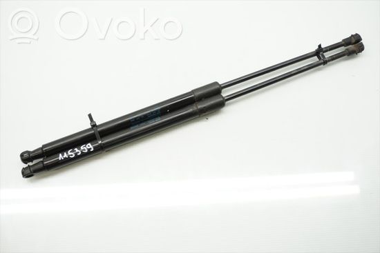 Audi A3 S3 8P Tailgate/trunk strut/damper 8P3827552B