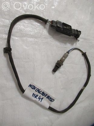 Volkswagen Touran III Lambda probe sensor 04L907805D
