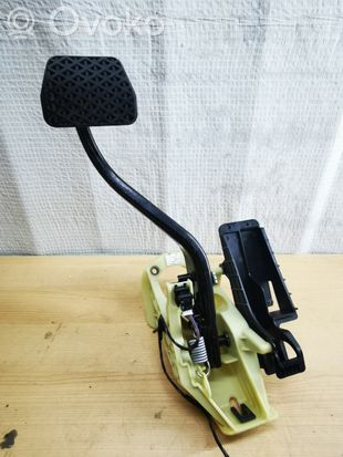 BMW 5 GT F07 Brake pedal 9144253