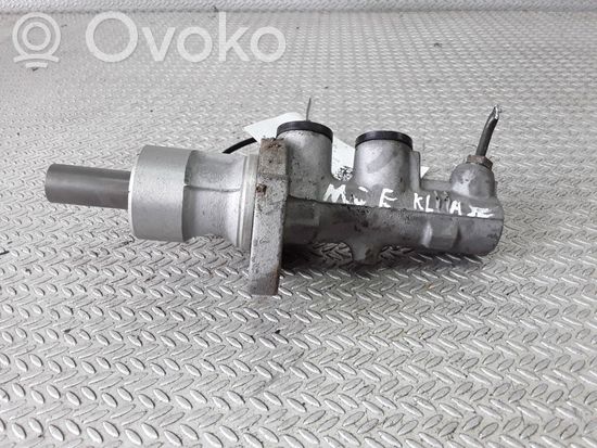 Mercedes-Benz E W210 Master brake cylinder