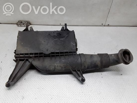 Mercedes-Benz Vito Viano W639 Air filter box A0000901651