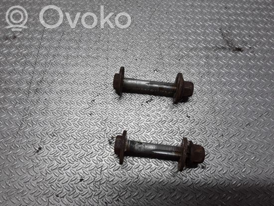 Volkswagen Eos Rear suspension camber bolt