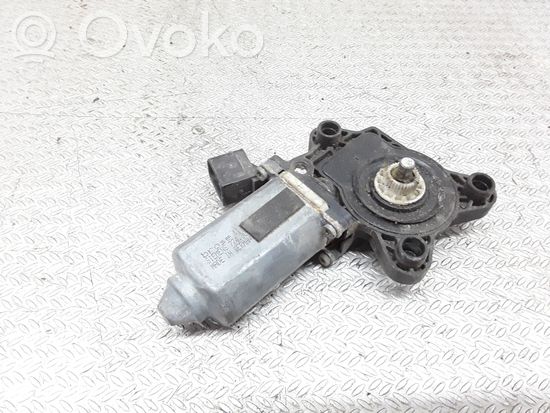 Mercedes-Benz S W220 Front door window regulator motor 0536004901