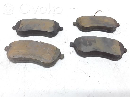 Mercedes-Benz C W204 Brake pads (front)