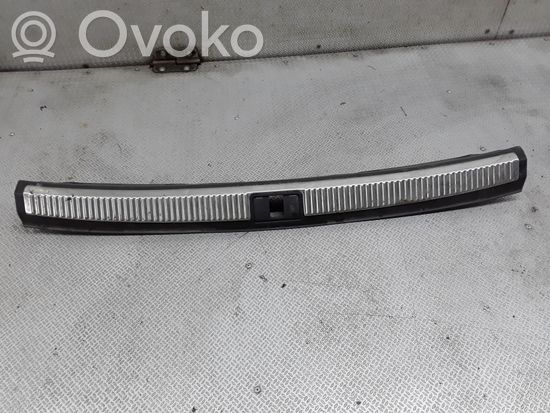 Audi A4 S4 B7 8E 8H Trunk/boot sill cover protection 8E9864483