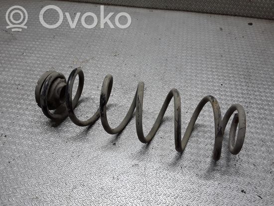 Volkswagen Golf IV Rear coil spring