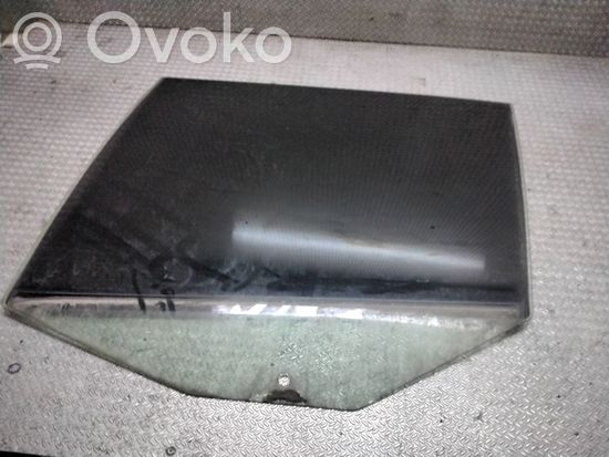 Volkswagen Golf V Rear door window glass