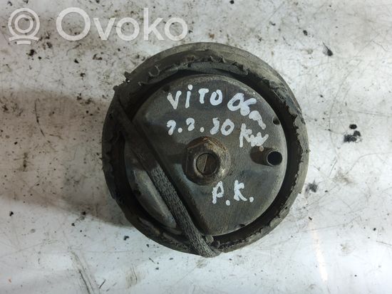 Mercedes-Benz Vito Viano W639 Engine mount bracket