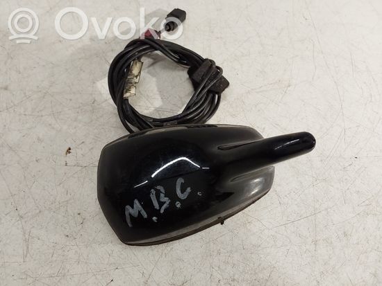 Mercedes-Benz C W204 Aerial GPS antenna