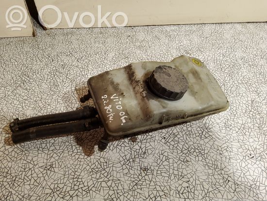 Mercedes-Benz Vito Viano W639 Power steering fluid tank/reservoir A6394300102