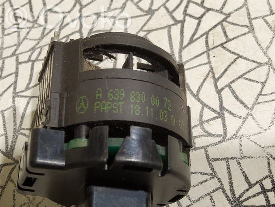 Mercedes-Benz Vito Viano W639 Interior temperature sensor A6398300072