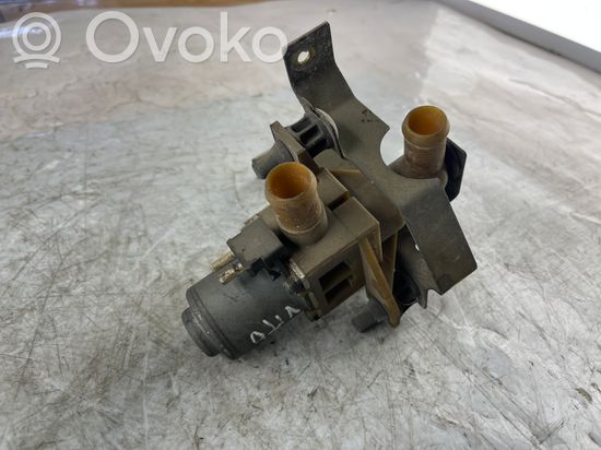 Mercedes-Benz Vito Viano W638 Coolant heater control valve 1147412047 0018300684