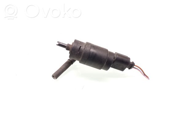 Mercedes-Benz E W211 Windscreen/windshield washer pump 3090179