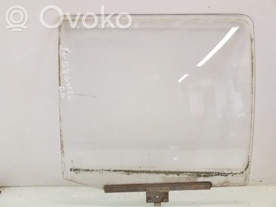 Volkswagen Golf II Rear door window glass 43R001153