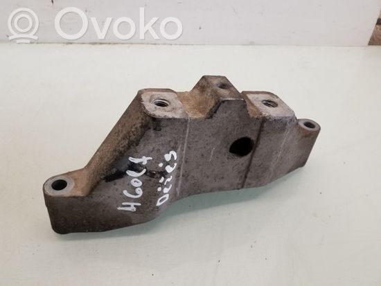 Volkswagen Golf IV Gearbox mounting bracket