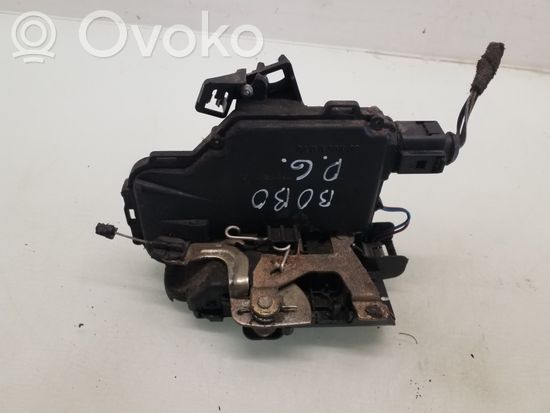 Volkswagen Bora Rear door lock