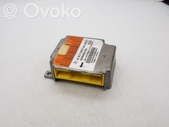 Mercedes-Benz CLS C219 Airbag control unit/module A2118704326