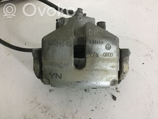 Volkswagen Jetta VI Front brake caliper