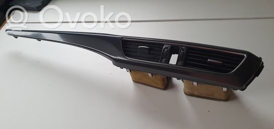 Volkswagen PASSAT B7 Dash center air vent grill