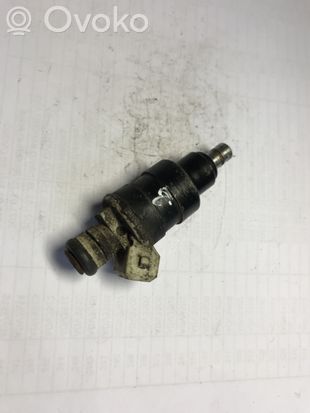 BMW 3 E30 Fuel injector 0280150208
