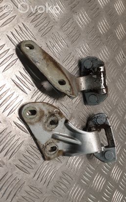 Mercedes-Benz ML W164 Tailgate/trunk/boot hinge A1647400137 A1647401437